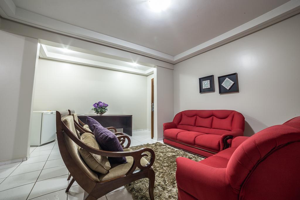 Piloes Palace Hotel Mineiros Εξωτερικό φωτογραφία