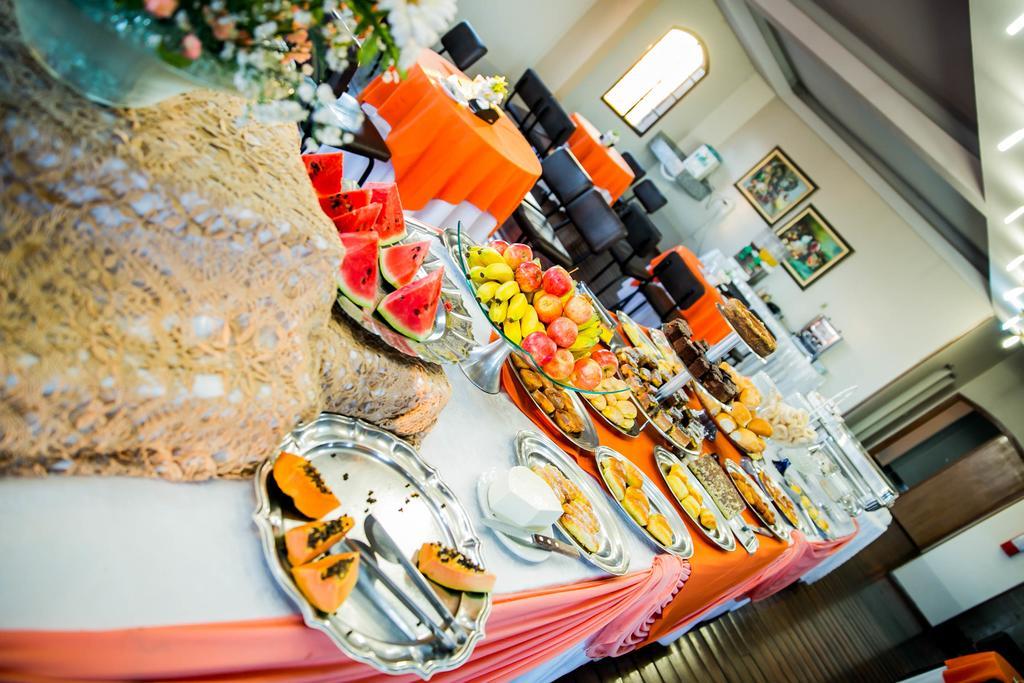 Piloes Palace Hotel Mineiros Εξωτερικό φωτογραφία