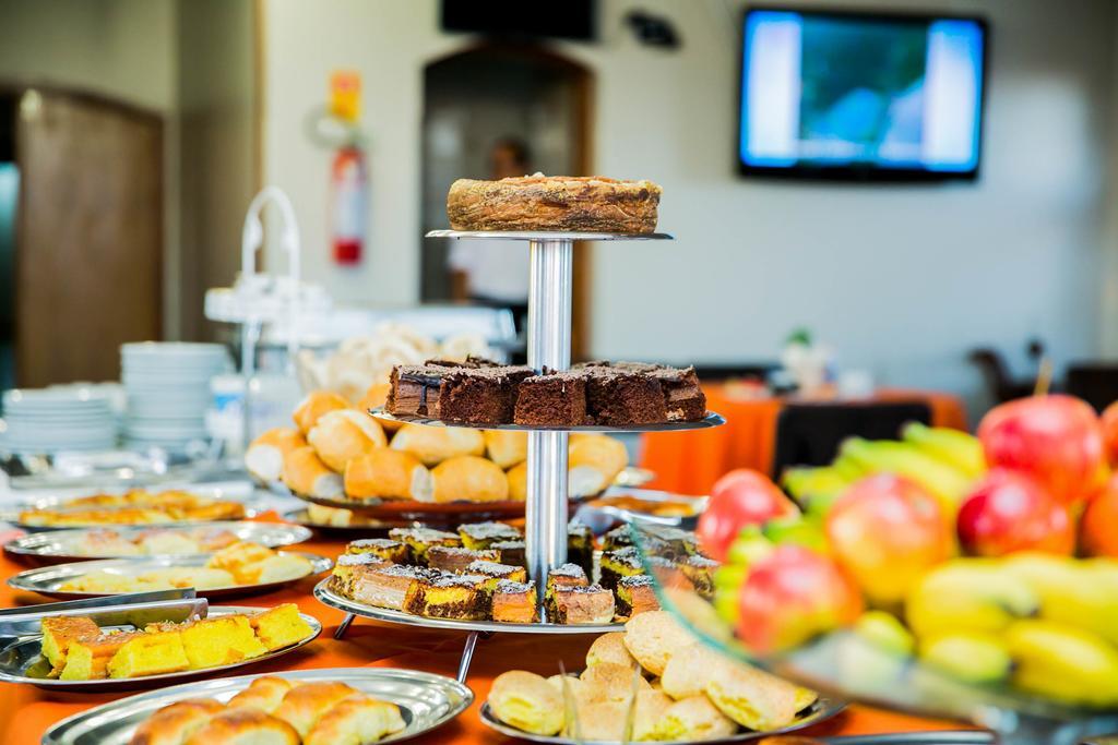 Piloes Palace Hotel Mineiros Εξωτερικό φωτογραφία